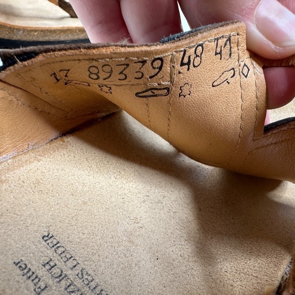 Think! Women's Sandal Size 41/10 Thong Slide Brown Leather Perforated Flip Flop - Picture 16 of 16